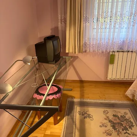 Hrasno Brdo 아파트